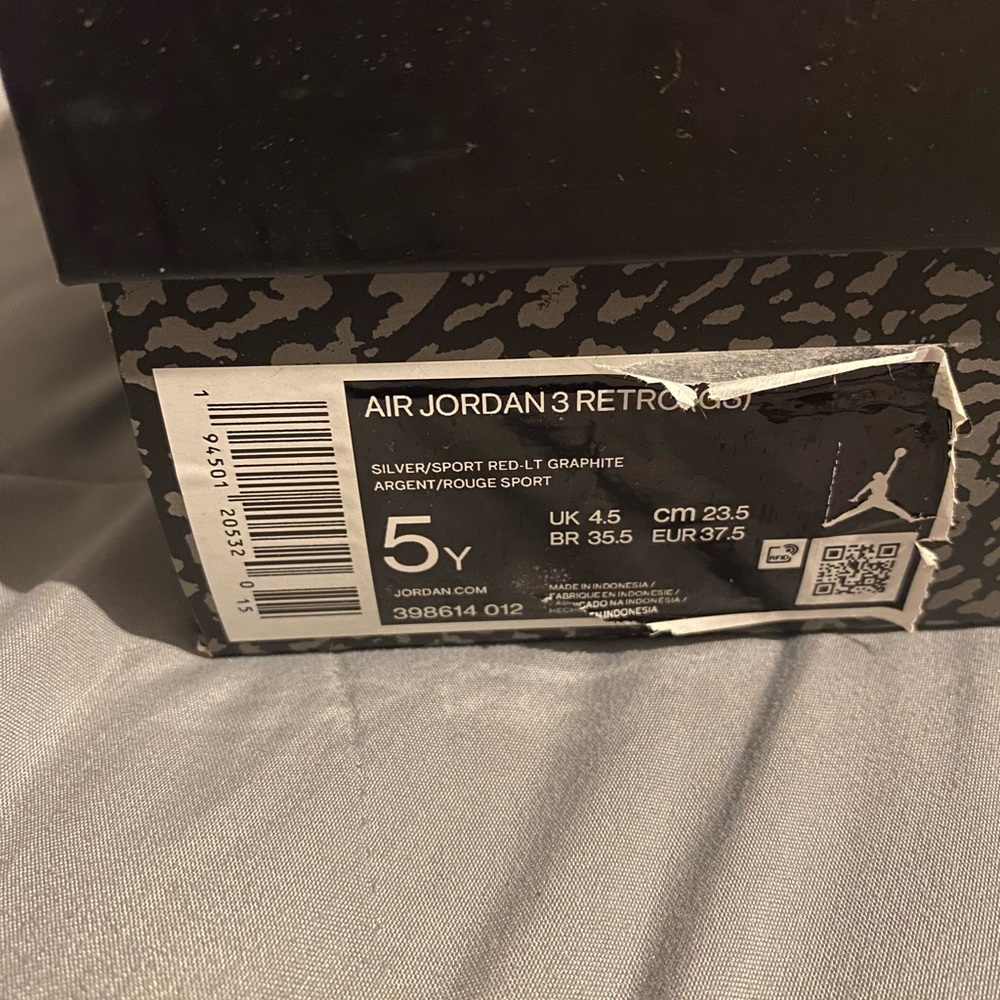 Air Jordan 3 ‘Cool Grey’